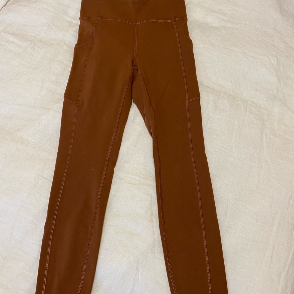 Lululemon Invigorate 25” tights